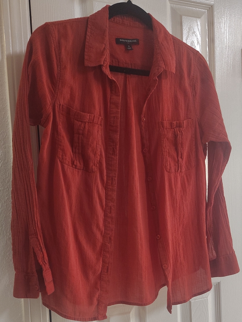 Banana Republic Brick Red Long-Sleeve Button-Up Shirt